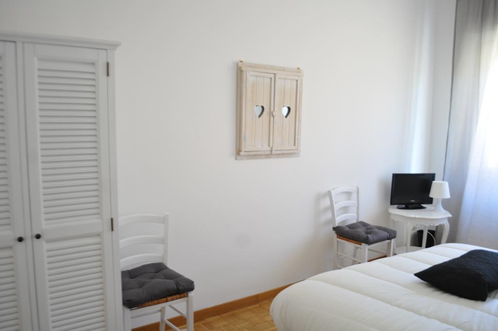 Rome Guest Hospitality Apartment ภายนอก รูปภาพ