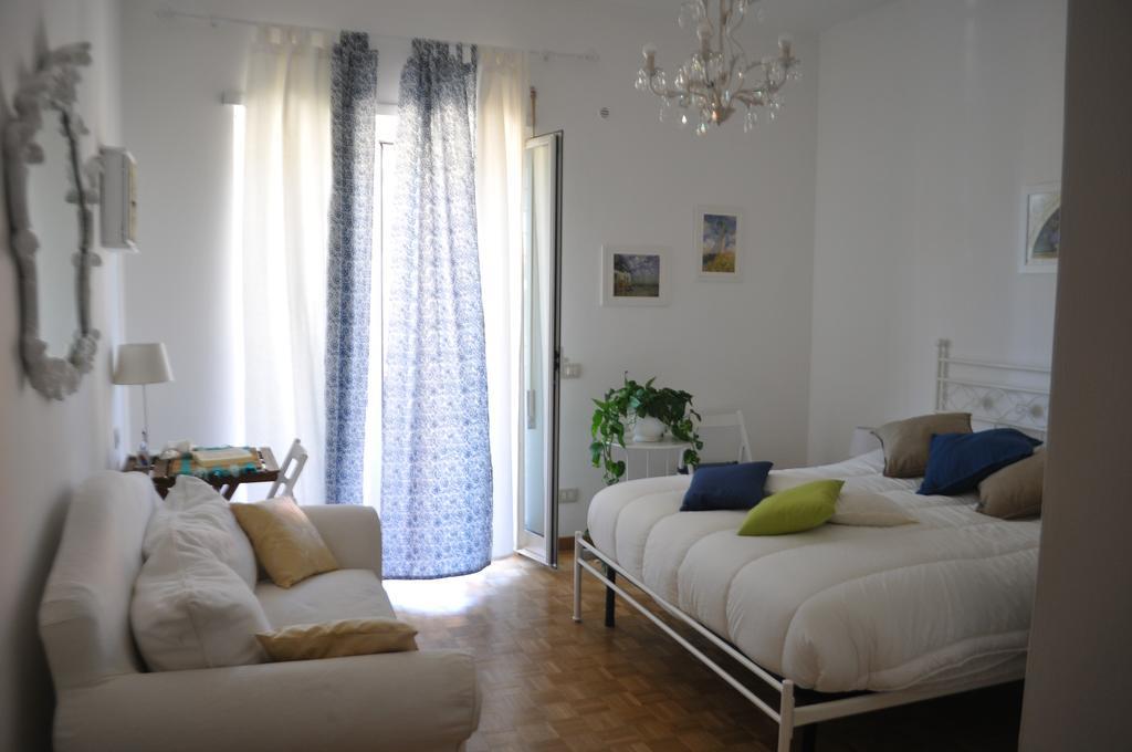 Rome Guest Hospitality Apartment ภายนอก รูปภาพ